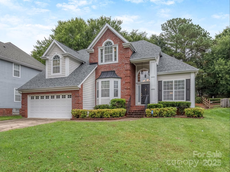 6221 Caslon Court