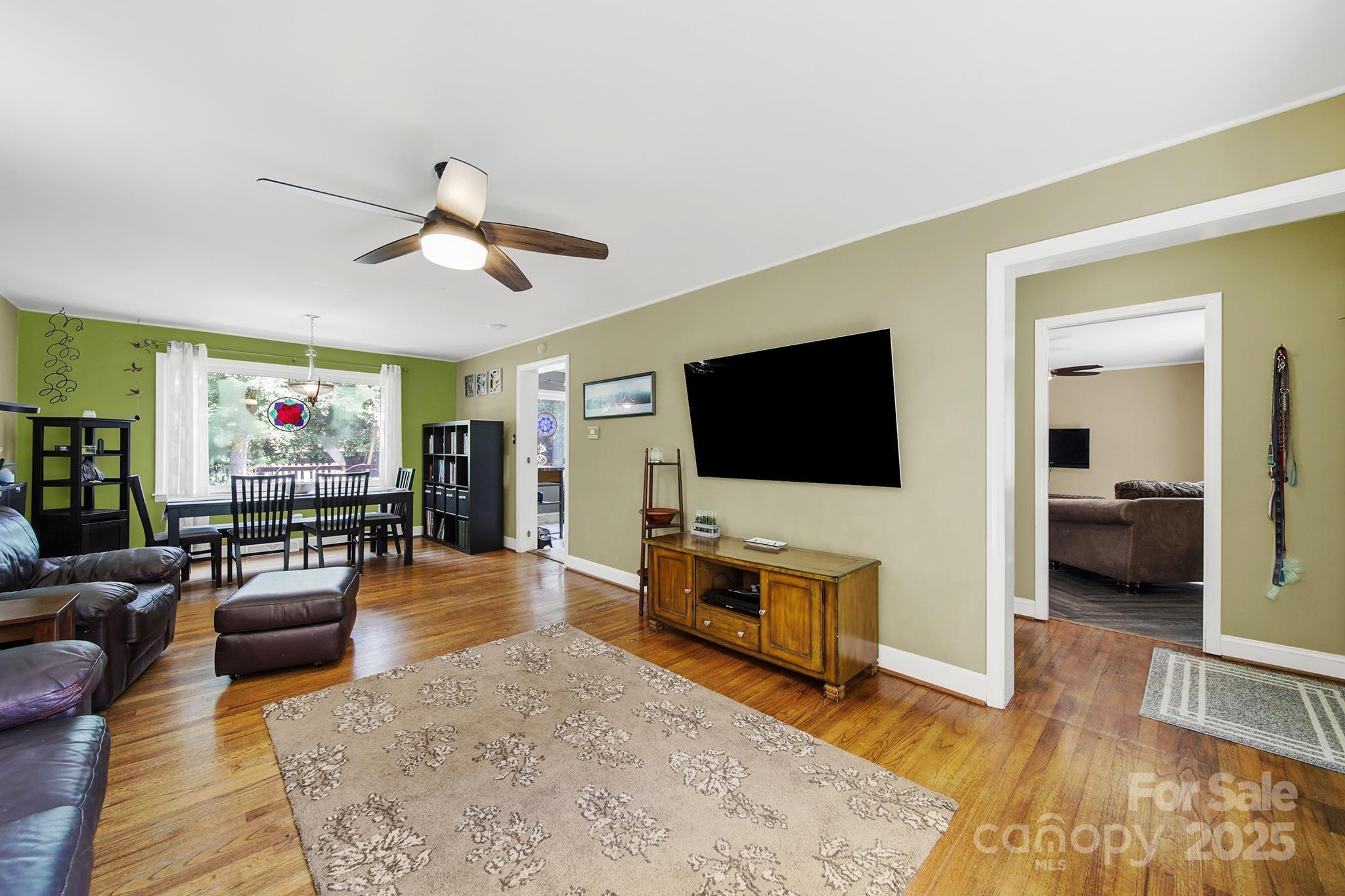 Property image 4 of 7009 Rockledge Drive in Starmount, Charlotte, NC 28210