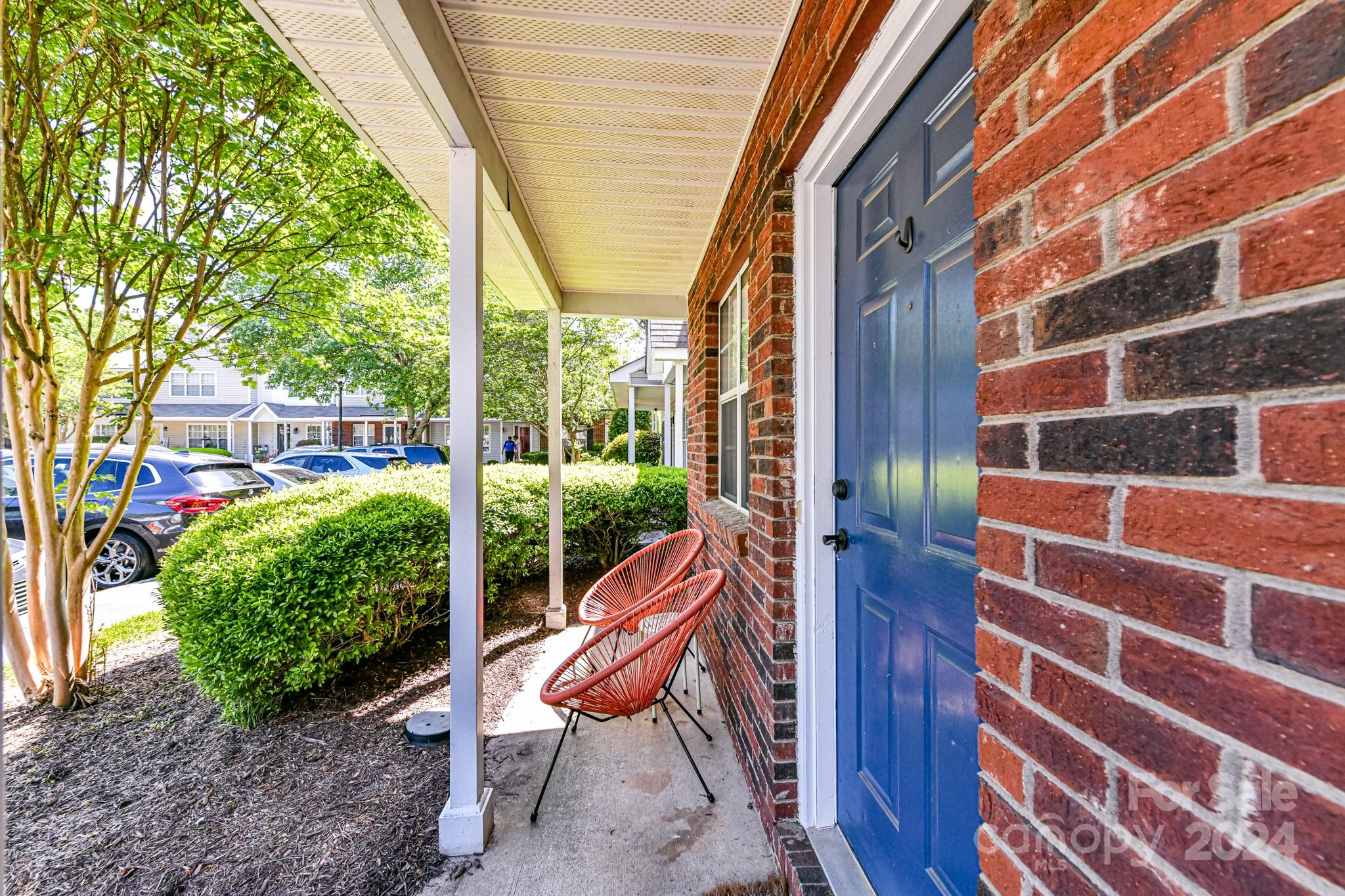 Property image 3 of 3252 Summercroft Lane in Rossmore, Charlotte, NC 28269