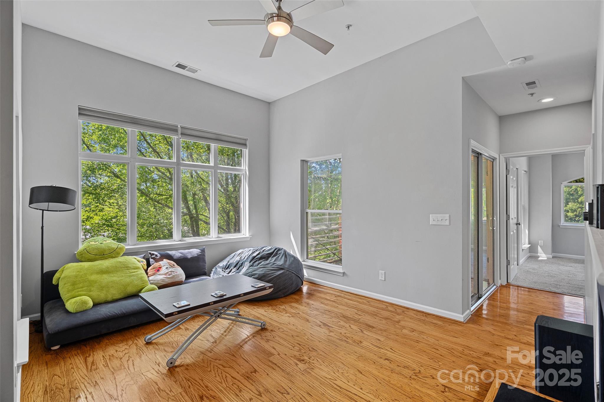 Property image 5 of 2625 E 5th Street in Elizabeth on 5th, Charlotte, NC 28204