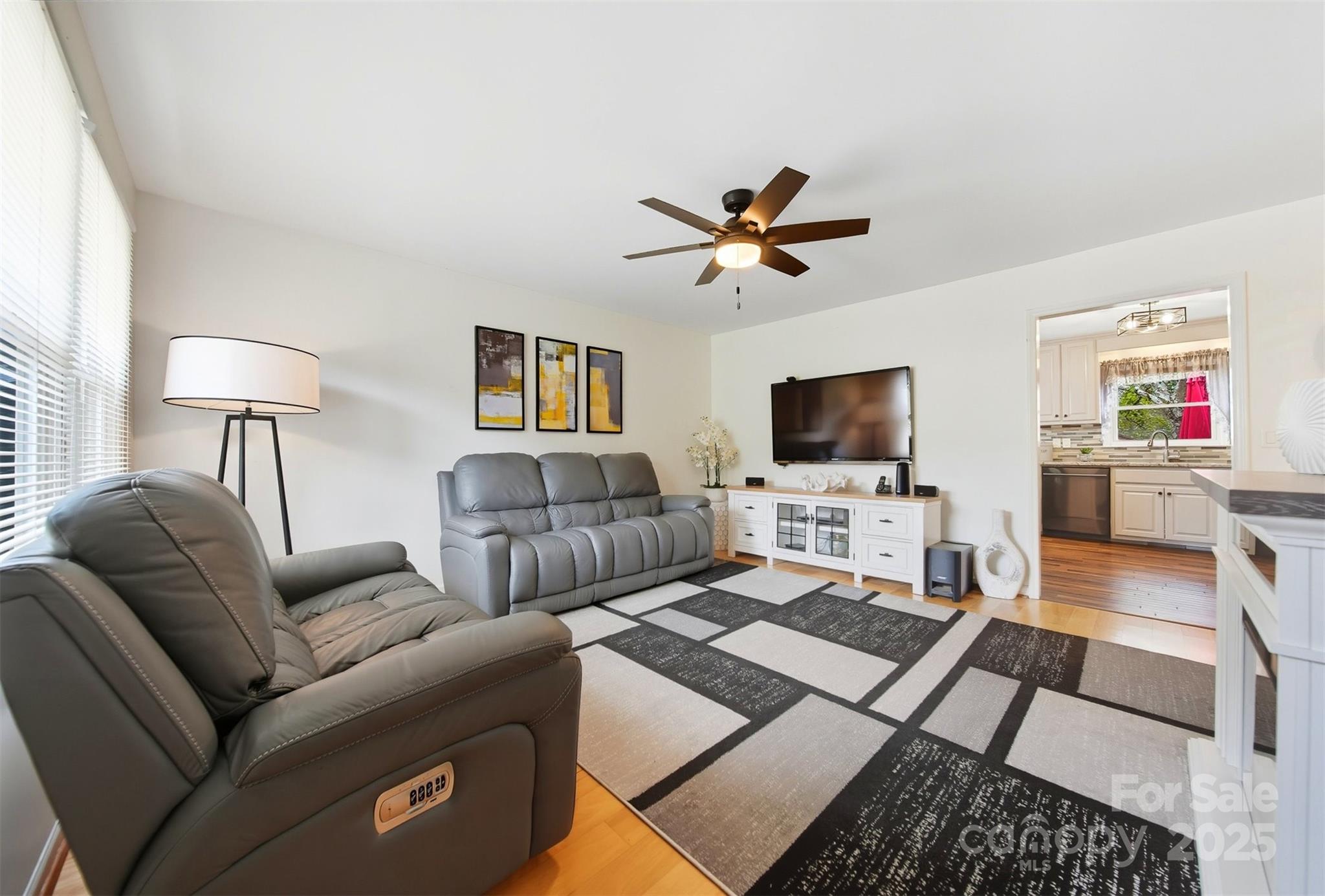 Property image 5 of 5647 Valley Field Road in Homestead, Hickory, NC 28602