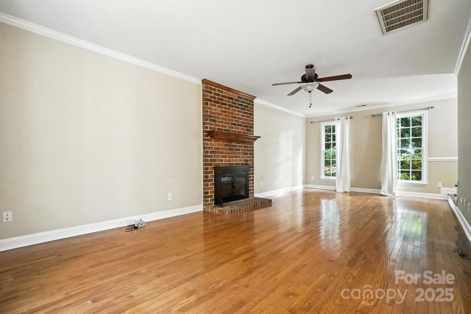 Property image 5 of 15129 Chewtonglen Lane in Wynfield, Huntersville, NC 28078