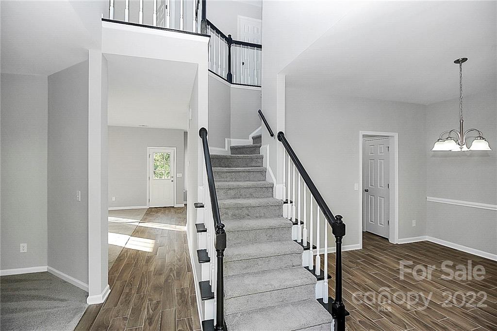 Property image 3 of 1808 Middlebury Court in Stonewyck, Kannapolis, NC 28081
