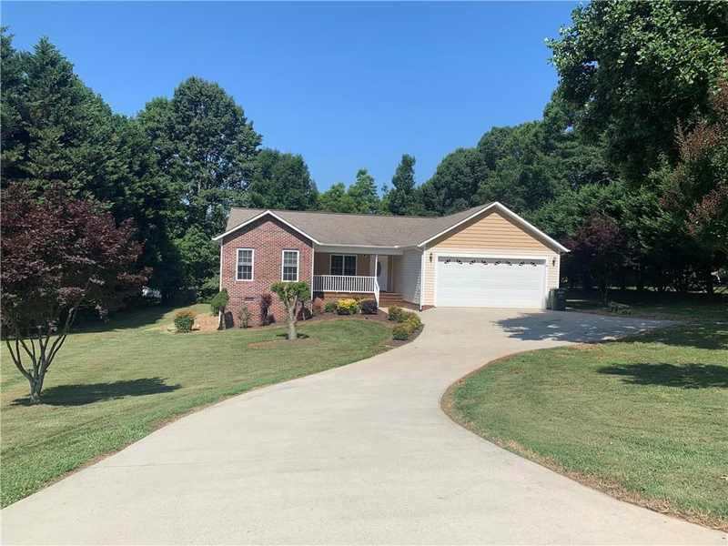 Property image 2 at 1007 Merrywood Drive, Newton, NC 28658