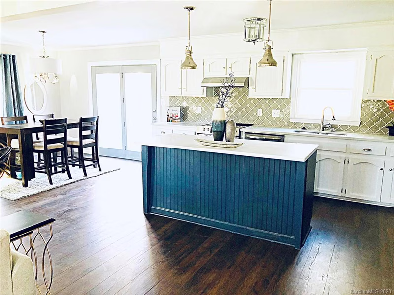 2602 Cherokee Court