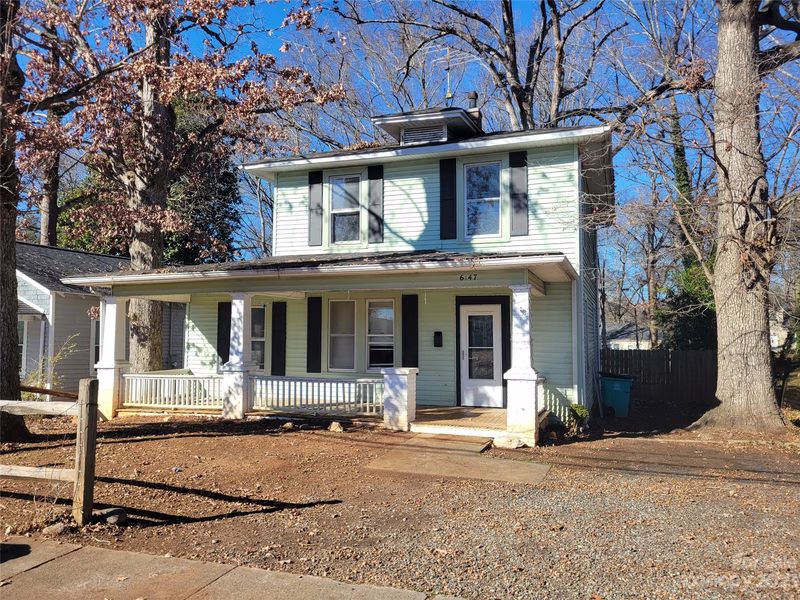 Property image 2 at 647 E Front Street, Statesville, NC 28677