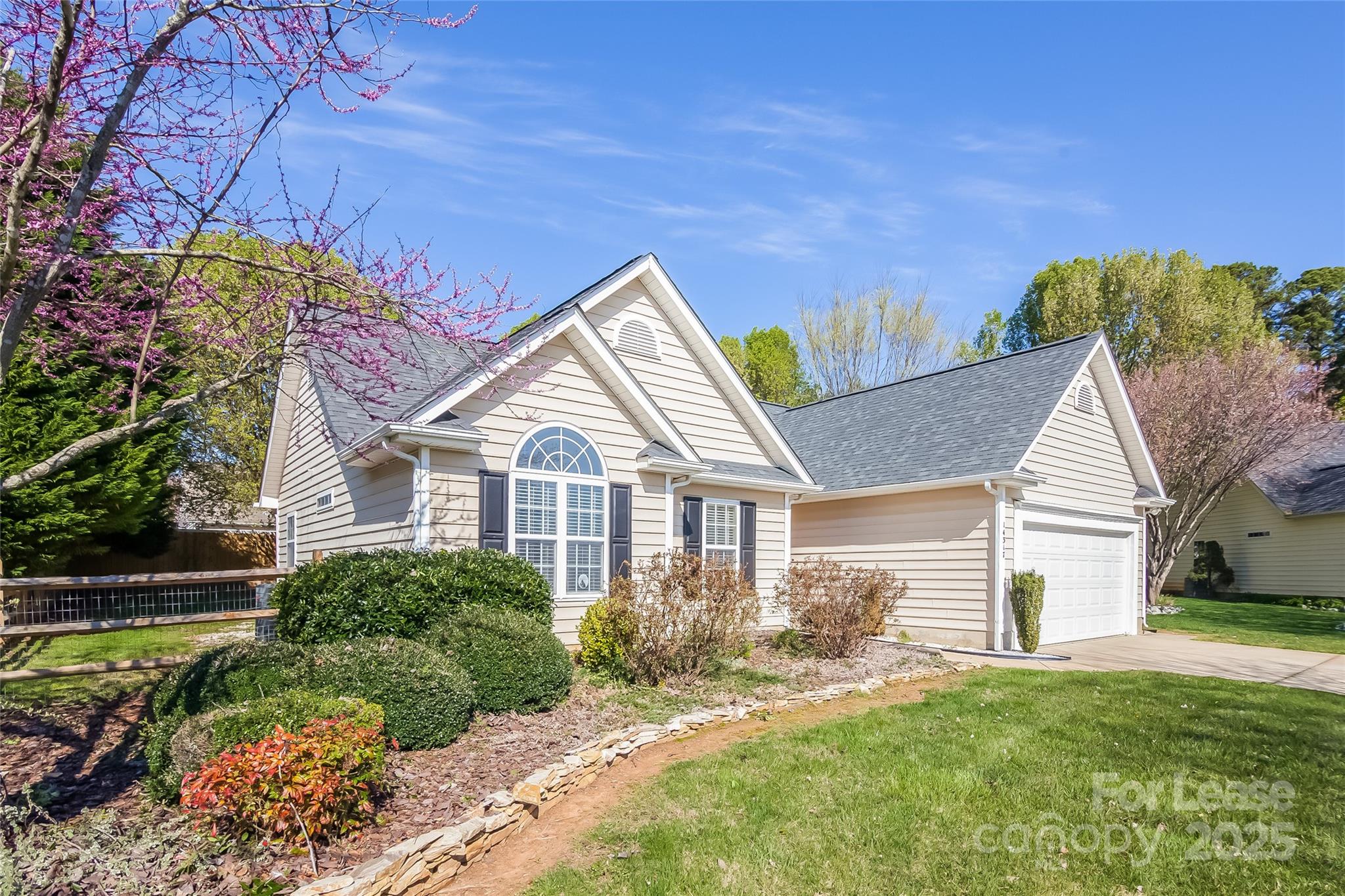 Property image 3 of 14317 Chenault Drive in Covington, Huntersville, NC 28078