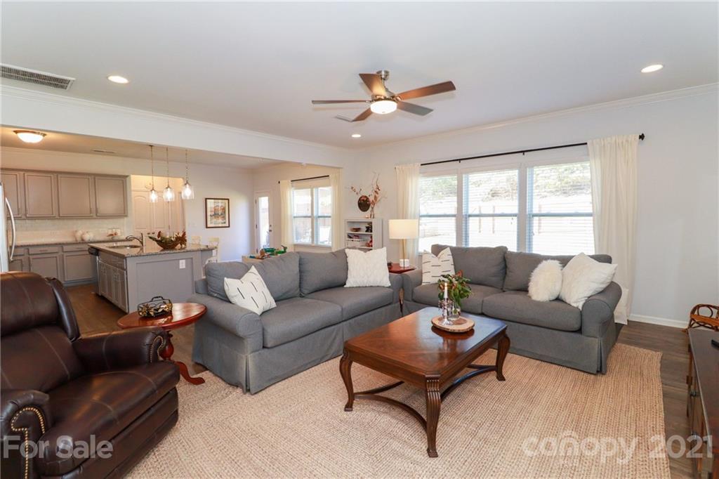 Property image 3 of 123 Daisy Avenue in Azalea Estates, Kannapolis, NC 28081