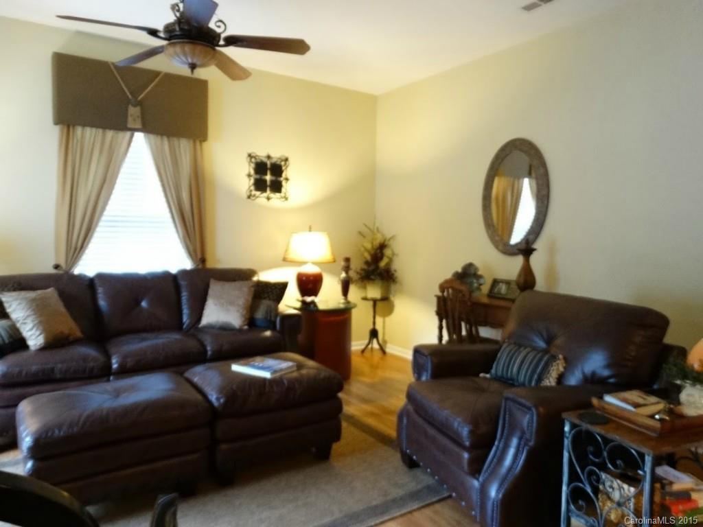 Property image 3 of 7037 Somerset Springs Drive in Somerset Springs, Charlotte, NC 28262