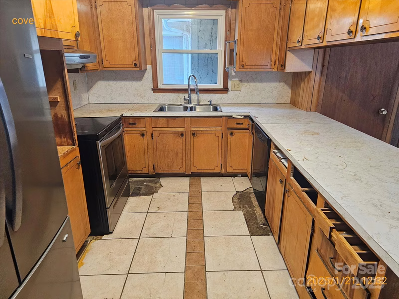 Property image 3 at 2518 Cove Creek Drive, Gastonia, NC 28056
