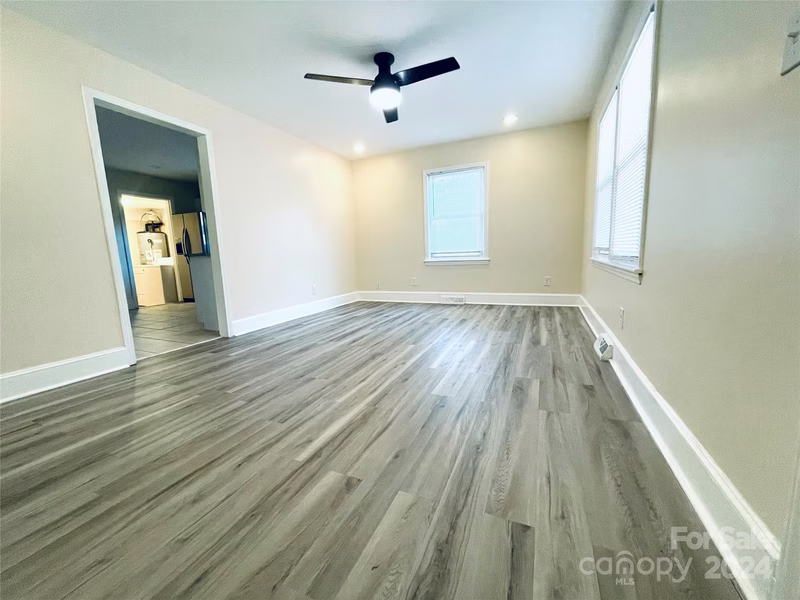 Property image 5 at 2026 Eastway Drive, Charlotte, NC 28205
