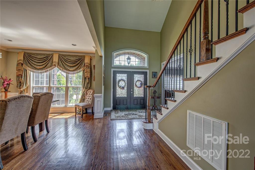 Property image 5 of 5432 Grayson Ridge Court in Cramer Woods, Gastonia, NC 28056