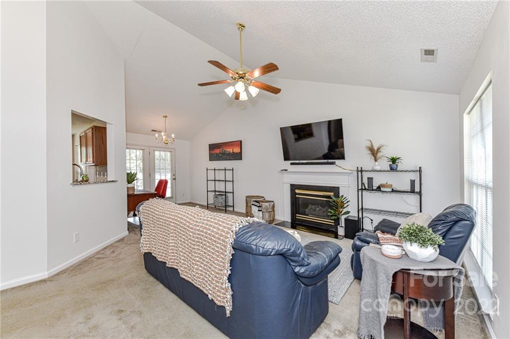 Property image 4 of 6130 Colchester Lane in Buckingham, Matthews, NC 28104