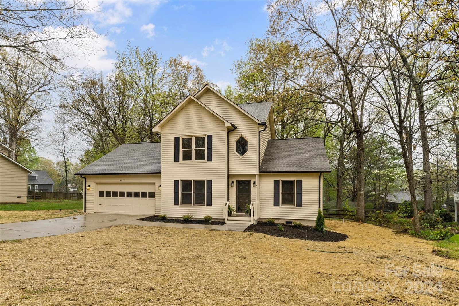 Property image 1 at 4057 Mattingly Drive, Hickory, NC 28602