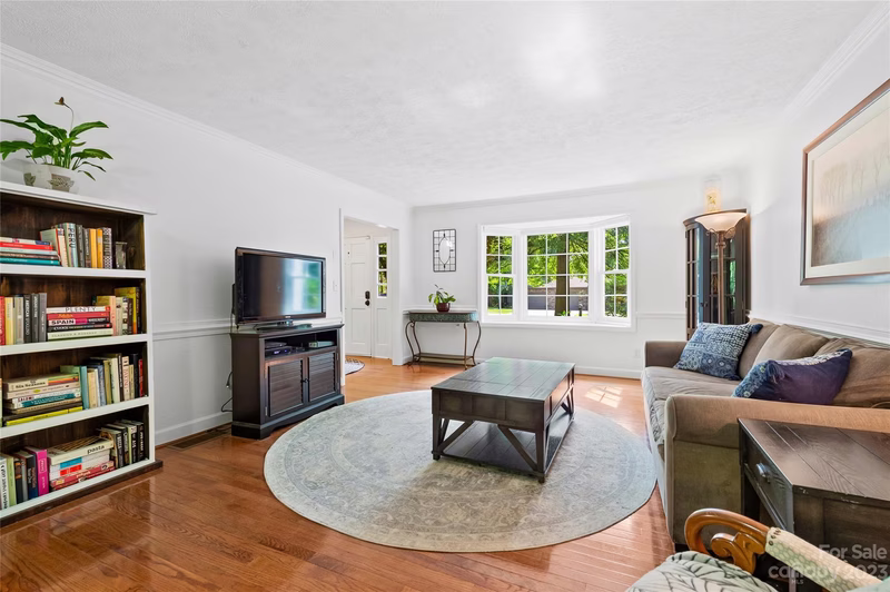 Property image 4 at 2364 Glenheath Drive, Hendersonville, NC 28791