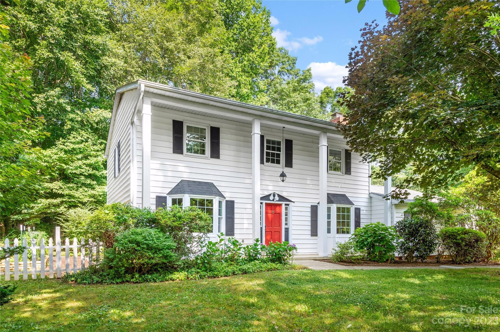 Property image 1 at 2364 Glenheath Drive, Hendersonville, NC 28791