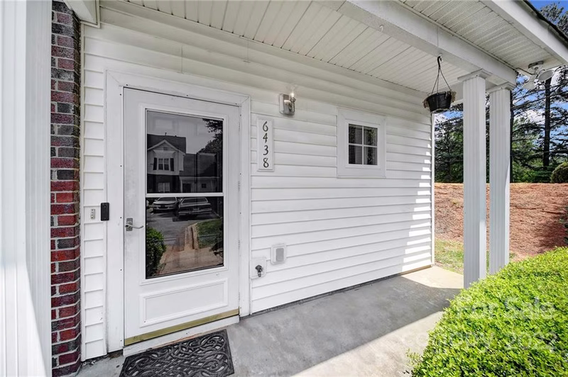 Property image 2 at 6438 Mallard View Lane, Charlotte, NC 28269
