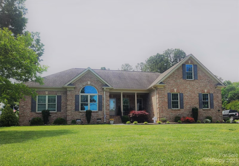 Property image 2 at 705 Malcolm Street, Gastonia, NC 28054