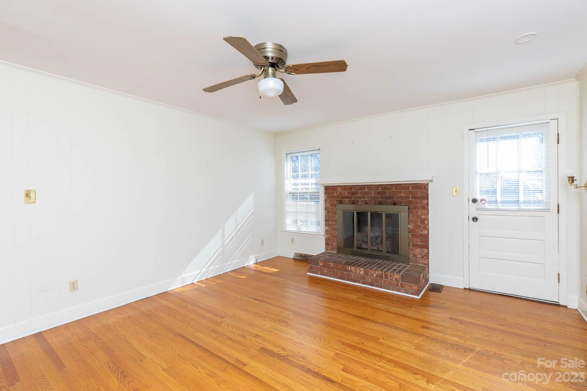 Property image 5 of 1613 Nottingham Drive in Kingswood, Gastonia, NC 28054