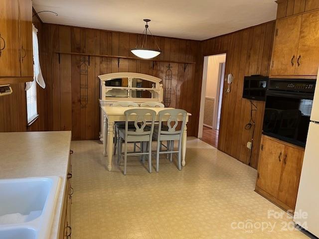 Property image 5 of 2535 Post Place in Fairway Acres, Lenoir, NC 28645