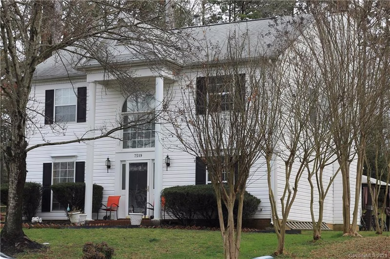 7519 Heronwood Lane