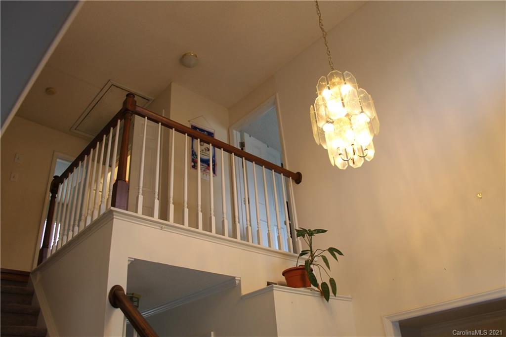 Property image 2 of 7519 Heronwood Lane in Pence Pond, Charlotte, NC 28227