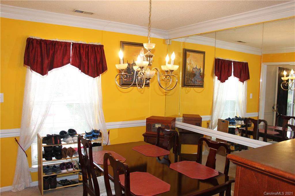Property image 4 of 7519 Heronwood Lane in Pence Pond, Charlotte, NC 28227