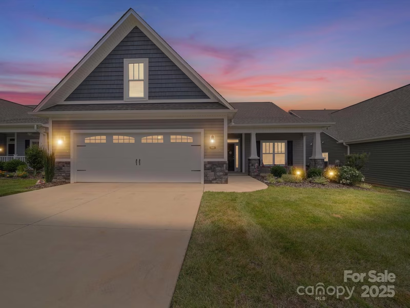 846 Wisteria Way