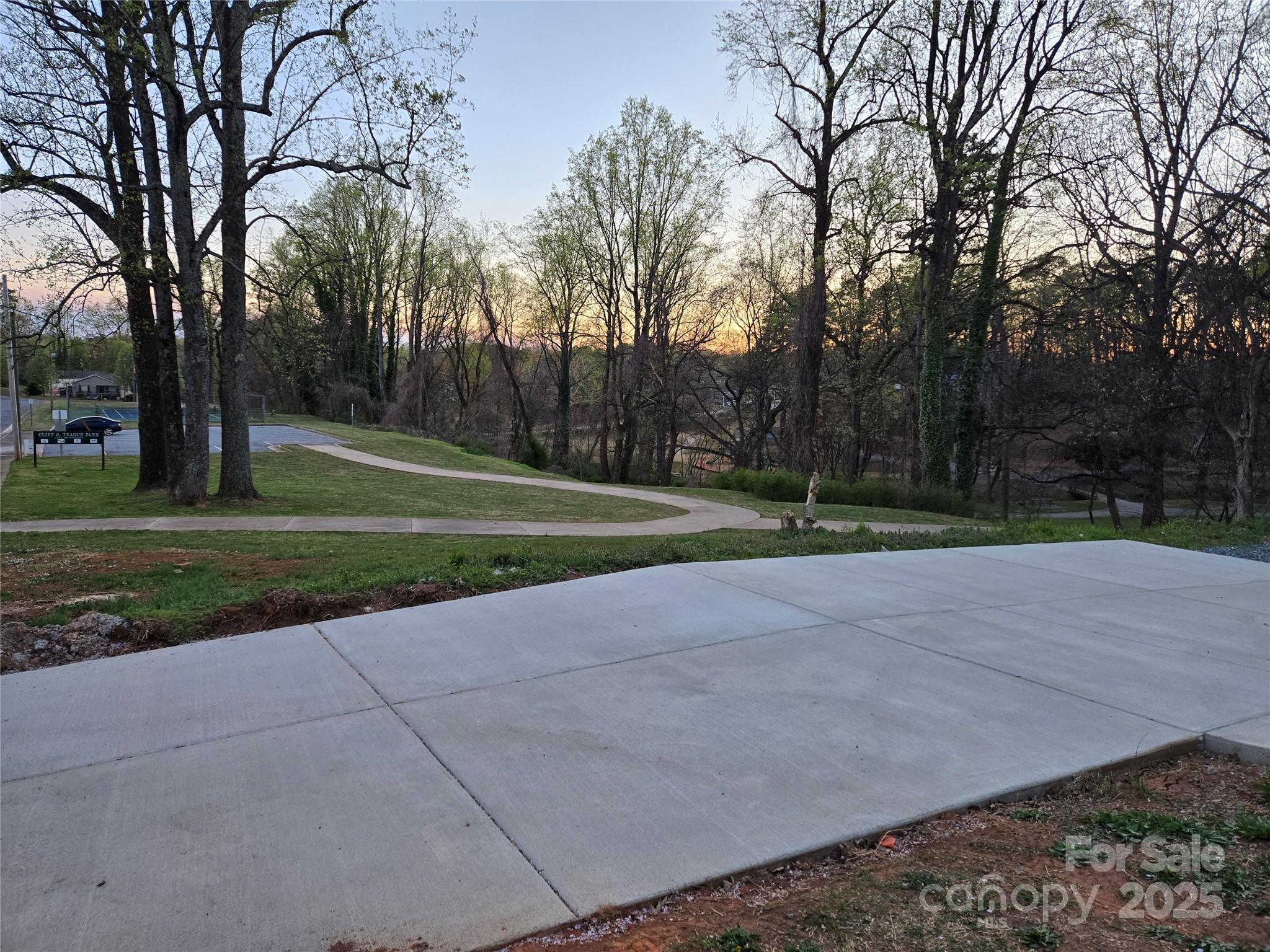 Property image 4 of 84 13th Street in Shuford Mill Village, Hickory, NC 28601