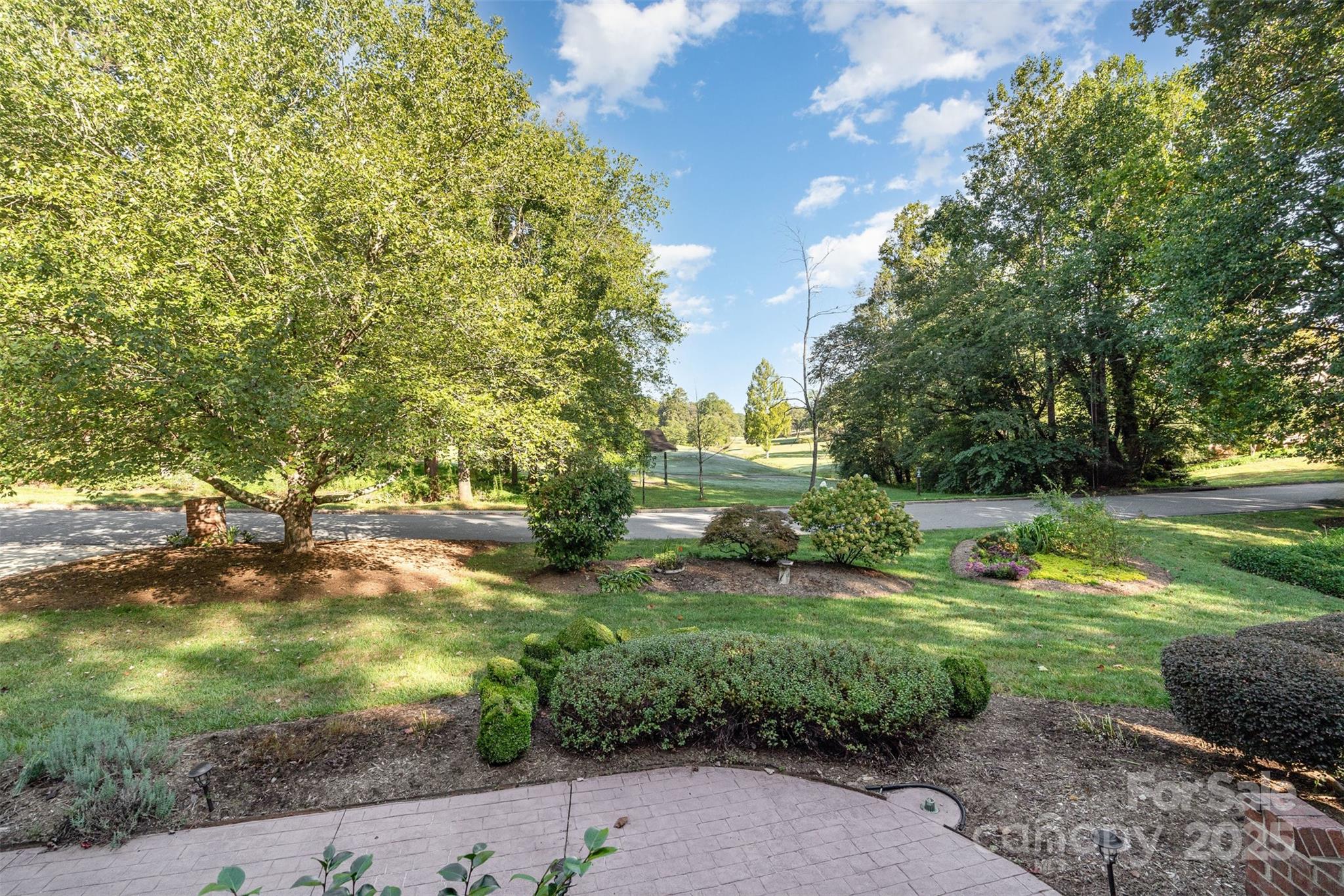 Property image 4 of 4008 Pinecrest Drive in Catawba Springs, Hickory, NC 28601