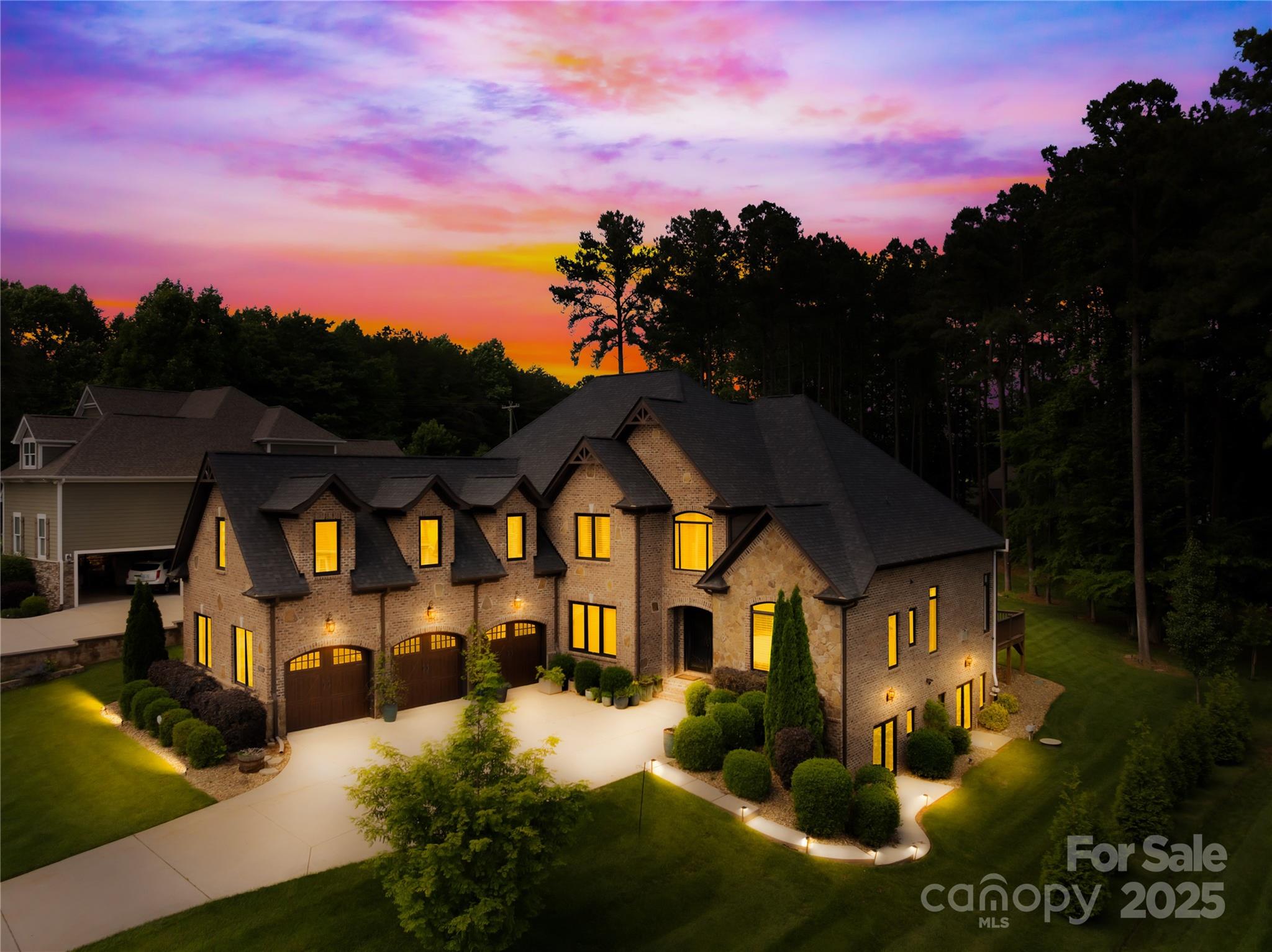 Property image 3 of 107 Blue Ridge Trail in Woodleaf, Mooresville, NC 28117
