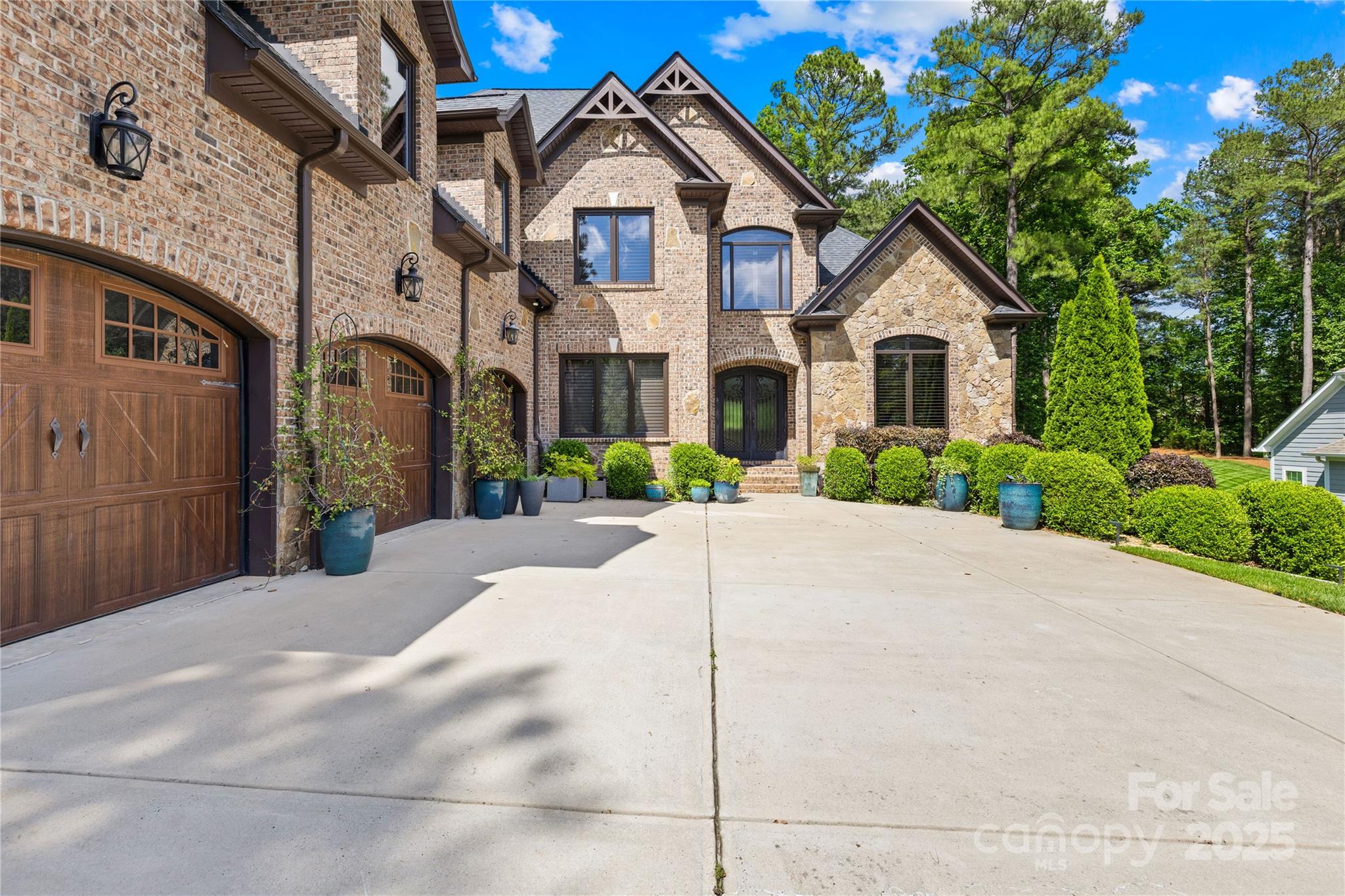 Property image 5 of 107 Blue Ridge Trail in Woodleaf, Mooresville, NC 28117