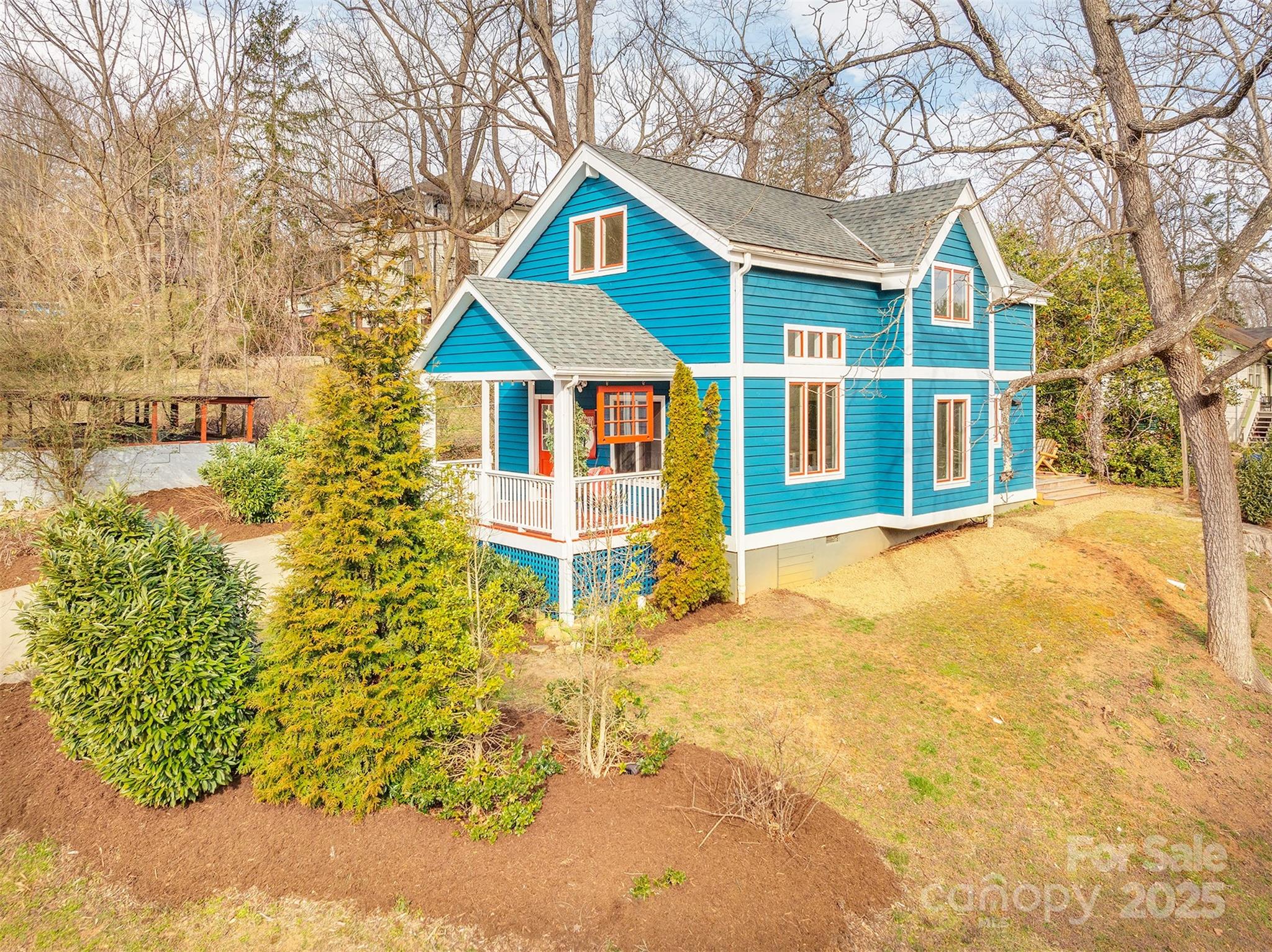 Property image 2 of 358 Cumberland Avenue in Montford, Asheville, NC 28801