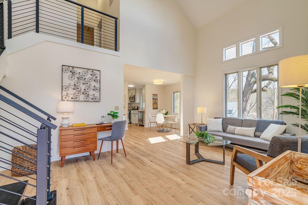 Property image 5 of 358 Cumberland Avenue in Montford, Asheville, NC 28801