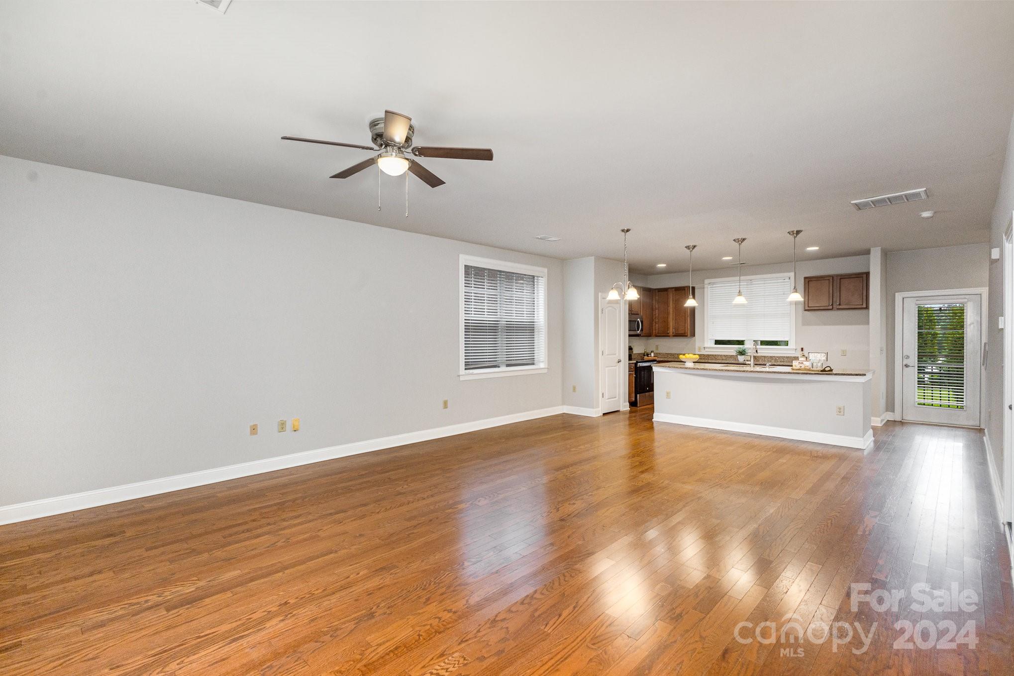Property image 2 of 129 Irving Avenue in Legacy Village, Mooresville, NC 28117