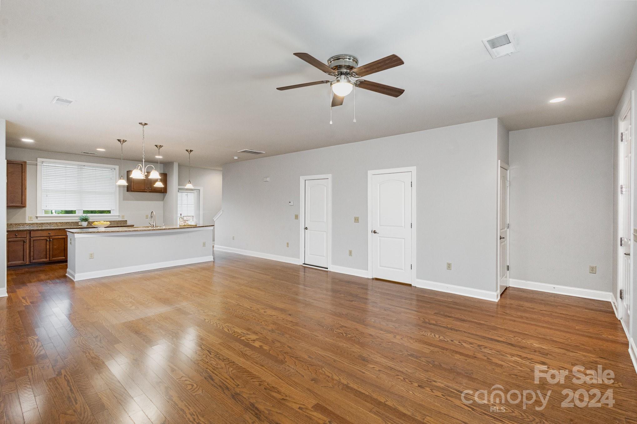 Property image 3 of 129 Irving Avenue in Legacy Village, Mooresville, NC 28117