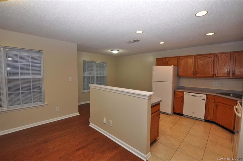 Property image 5 at 8205 Southgate Commons Drive, Charlotte, NC 28277