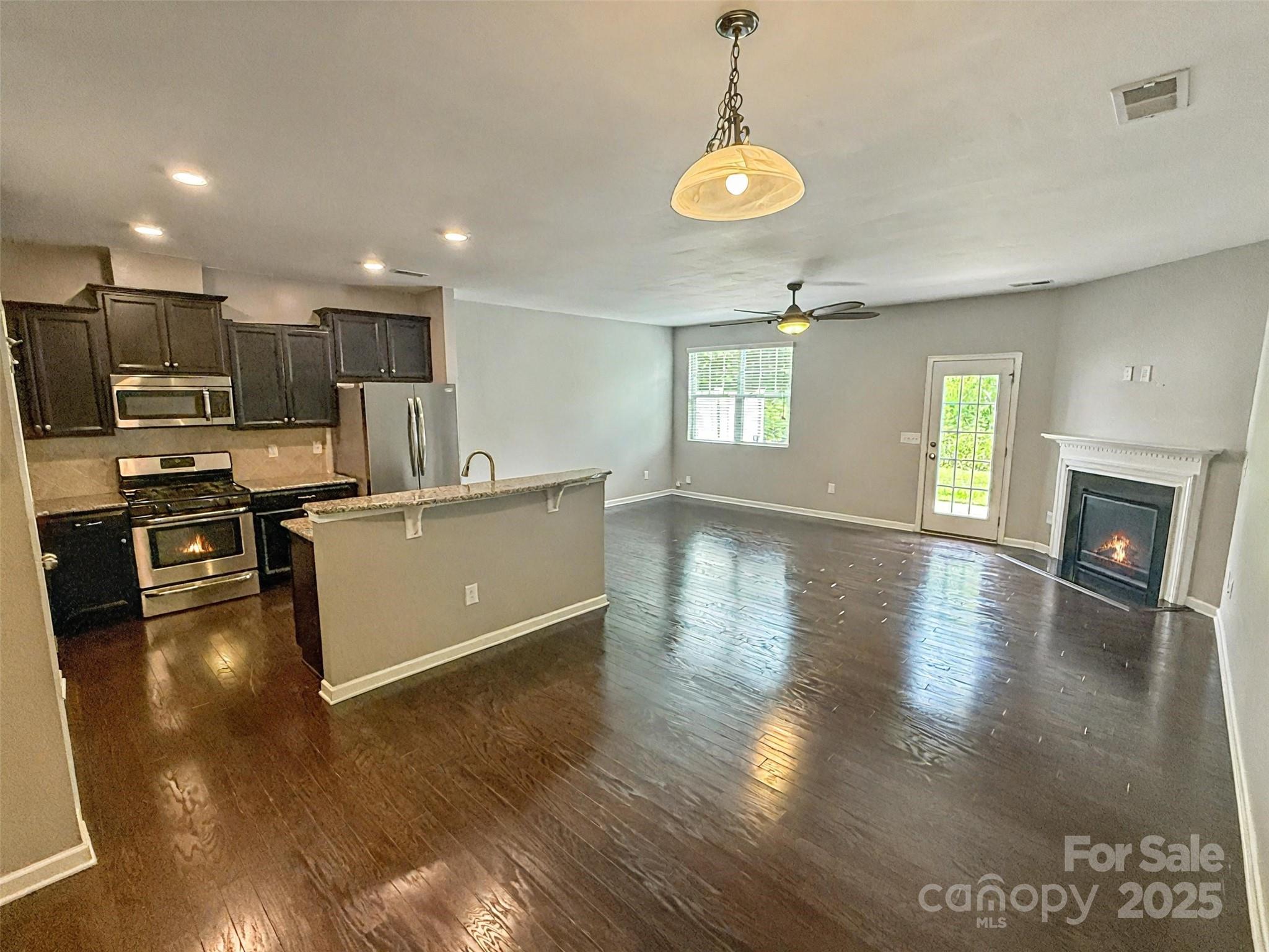 Property image 5 of 2752 Sawbridge Lane in Kinmere Commons, Gastonia, NC 28056