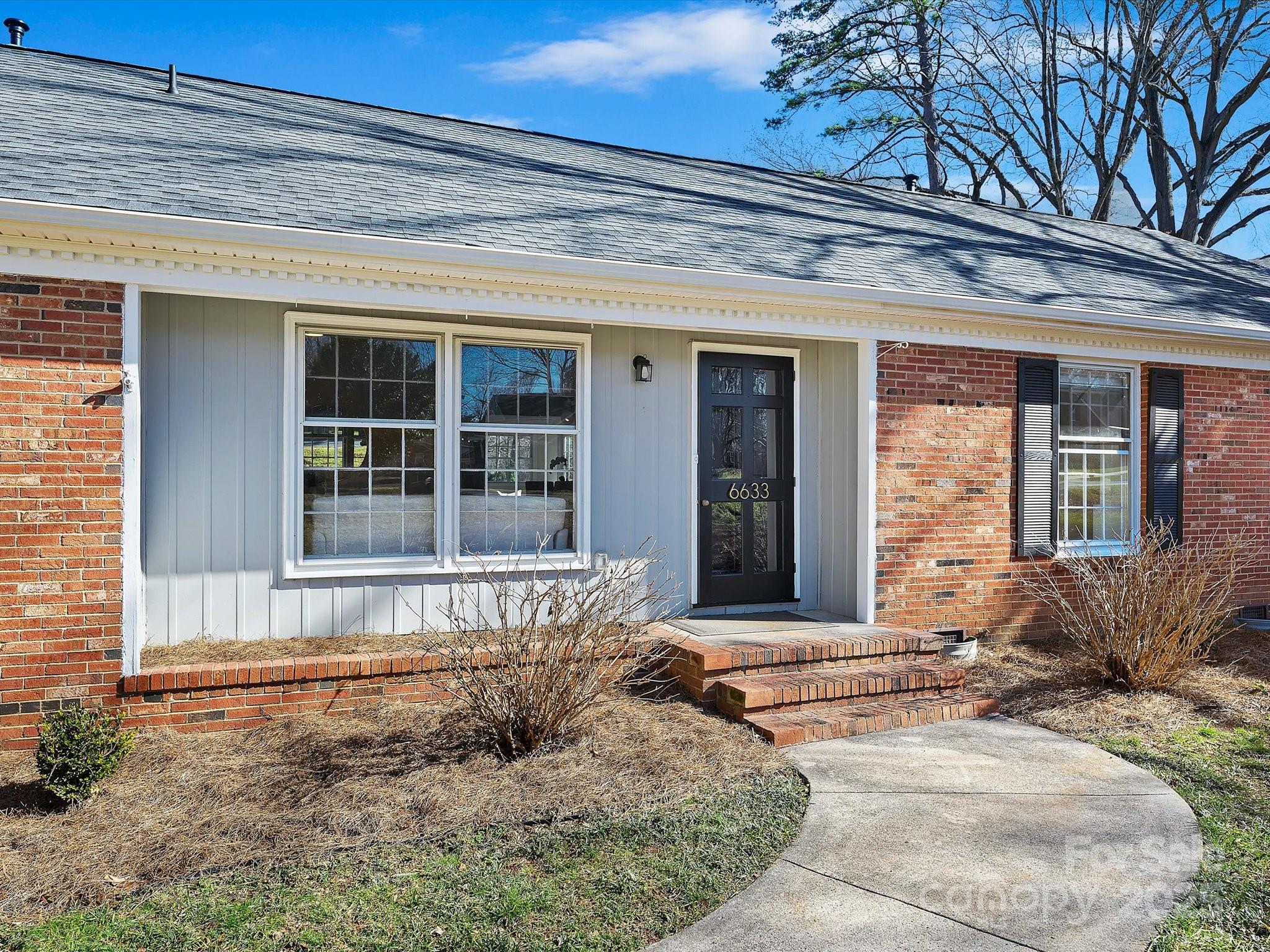 Property image 2 of 6633 Old Reid Road in Spring Valley, Charlotte, NC 28210