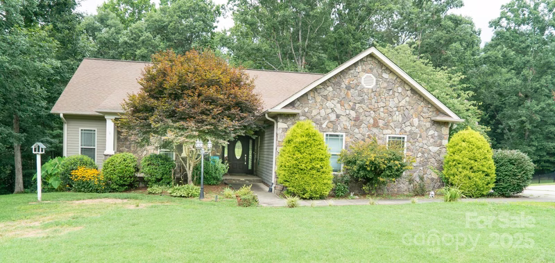 3615 Hollow Oak Lane