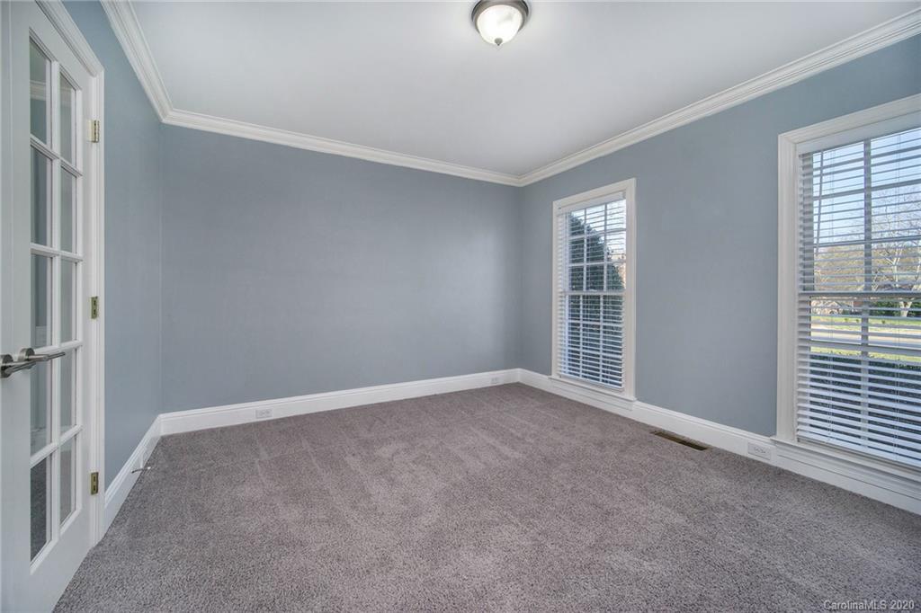 Property image 2 of 16311 Ranger Trail in Green Farm, Huntersville, NC 28078