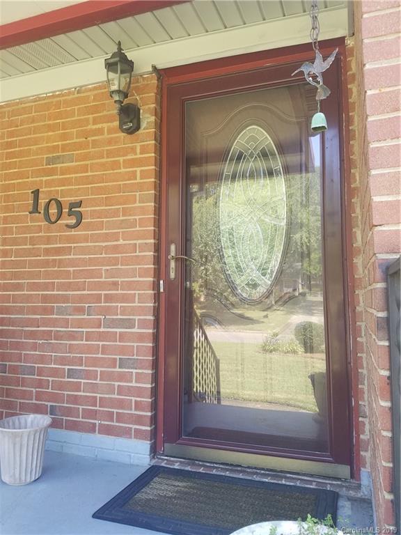 Property image 3 of 105 Hemlock Drive in Rolling Hills, Salisbury, NC 28147