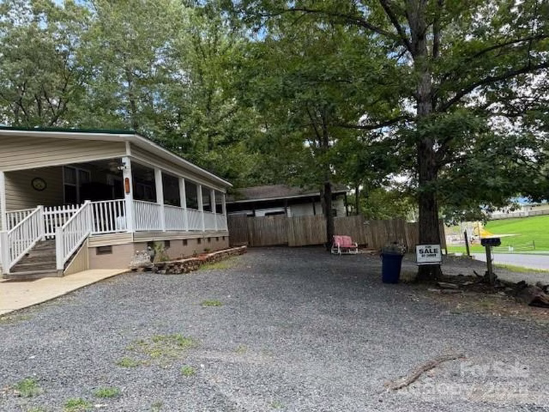 Property image 3 at 207 Deer Park Road, Mount Gilead, NC 27306