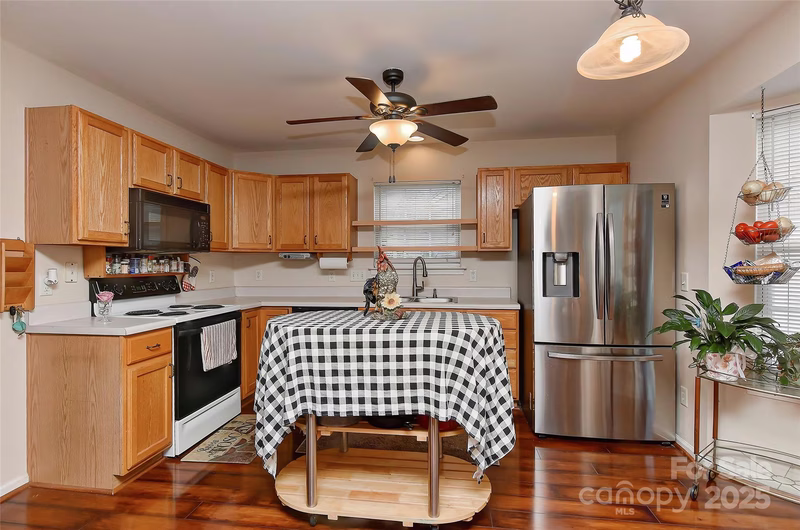 Property image 5 at 7007 Broad Leaf Court, Indian Trail, NC 28079