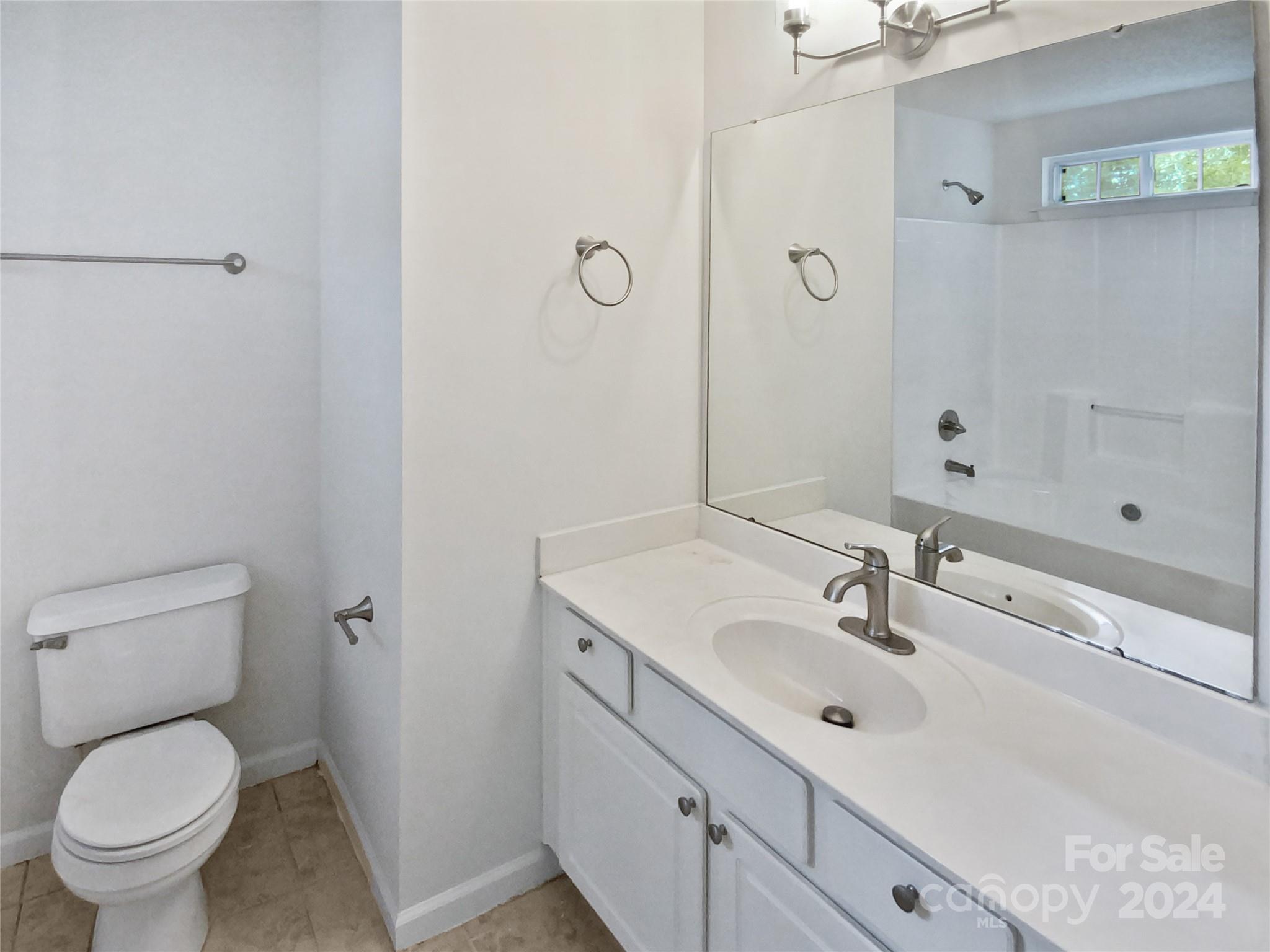 Property image 5 of 5416 Timbertop Lane in Turtle Rock, Charlotte, NC 28215