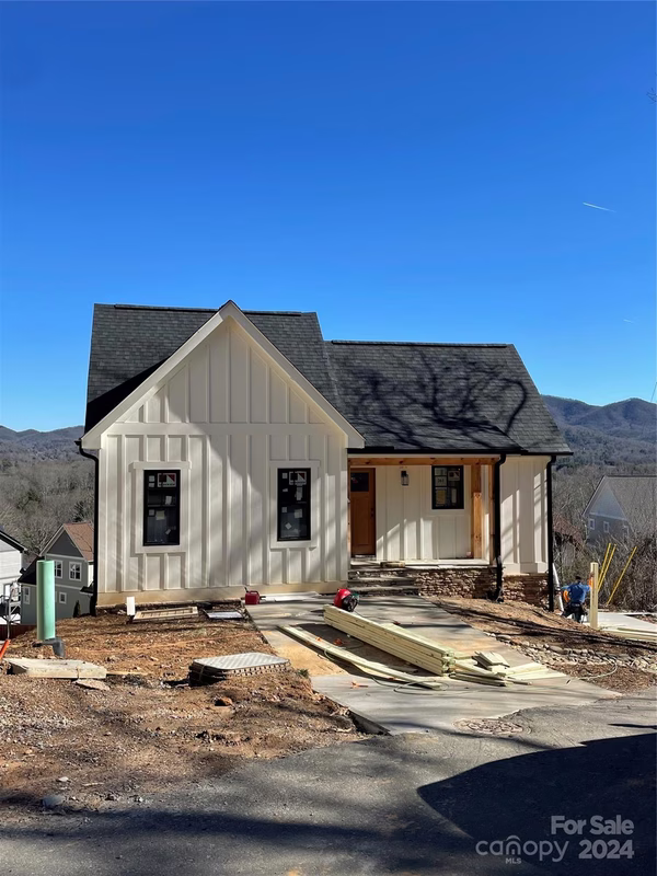 261 Mount Allen Heights