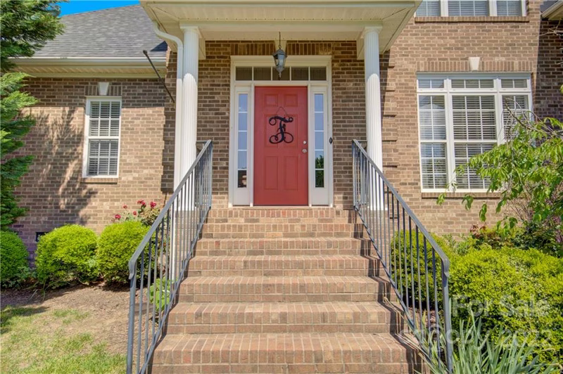 5641 Old Town Lane