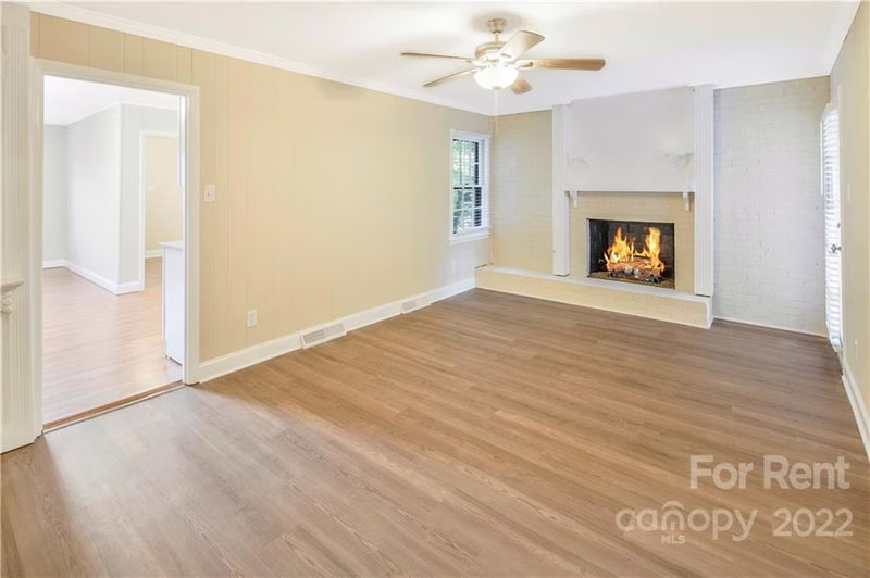 Property image 5 at 8433 Dunsinane Drive, Charlotte, NC 28227
