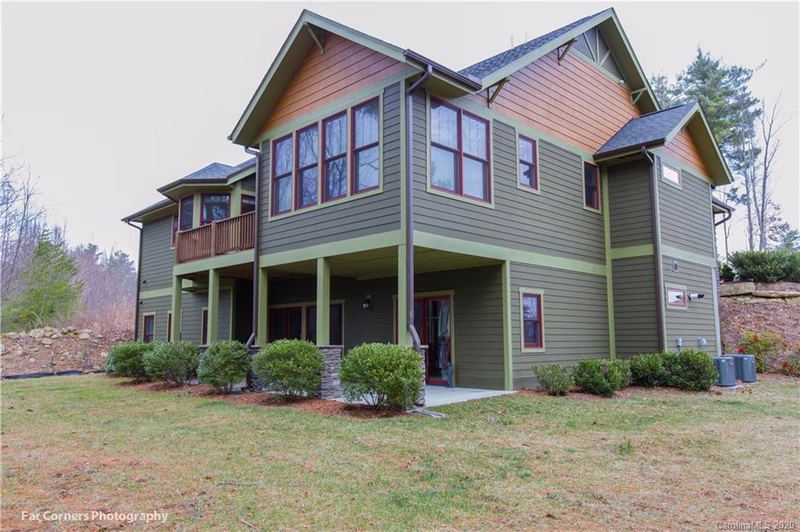 Property image 3 at 179 Hogans View Circle, Hendersonville, NC 28739
