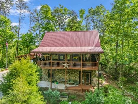 Property image 4 of 323 Acorn Lane in Pine Ridge, Rutherfordton, NC 28139